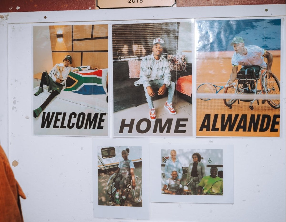 BuzzLifenews's tweet photo. International wheelchair tennis star Alwande Sikhosana taking time to reconnect with the school that introduced him to the sport. A true story of perseverance and purpose. #AlwandeHomecoming #AlwandeHardingSpecialSchool https://t.co/LLQ5V7xUXn