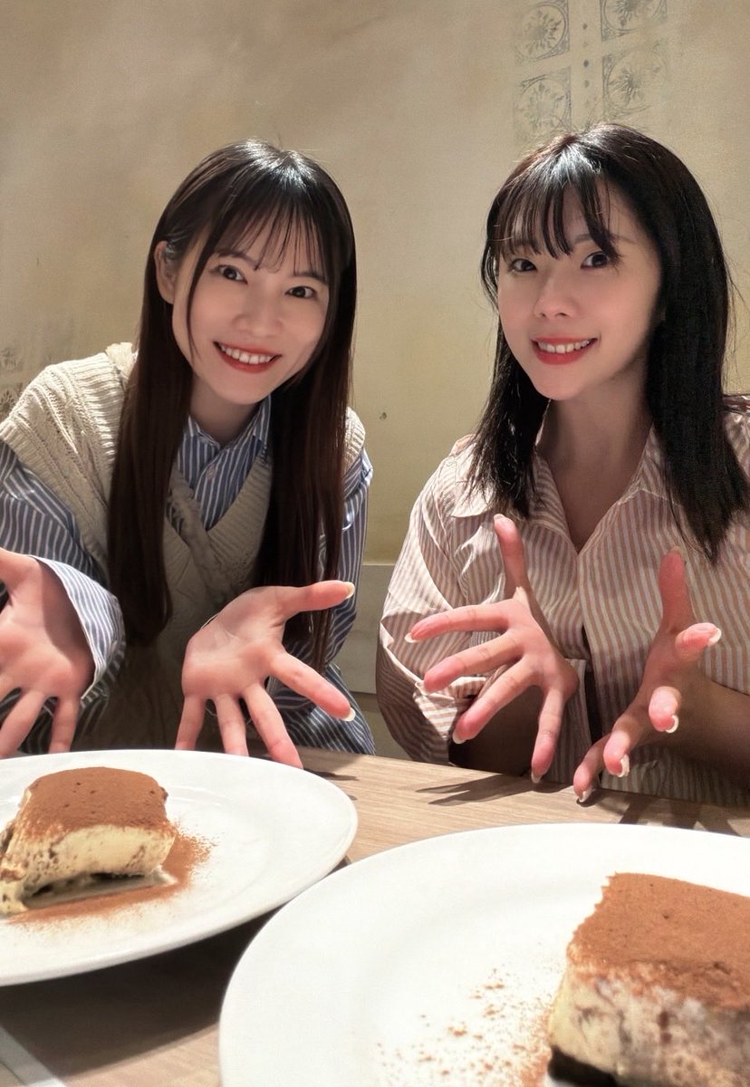 e02u02e's tweet photo. なんか最近無性にやすなに会いたいんだけど
これは恋なのか。

久しぶりに大笑いしたいなぁなんてʕ•ᴥ•ʔ🎈 https://t.co/xGpByKwkfX