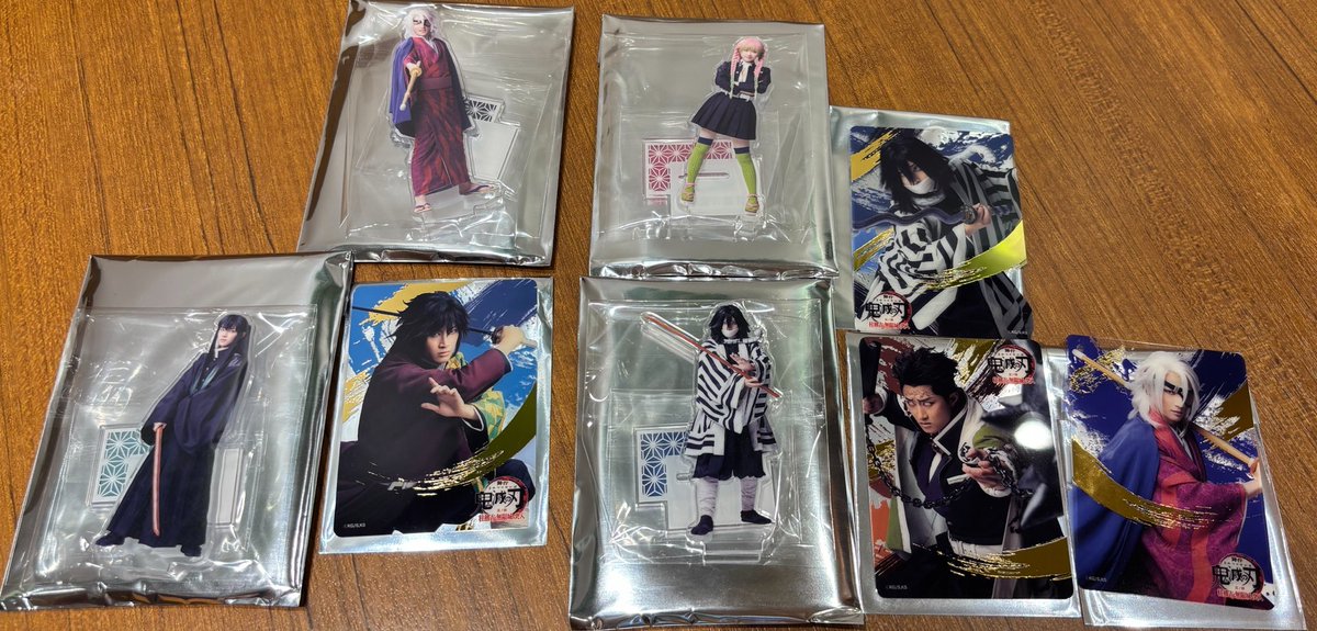 bye_byeeee's tweet photo. 【交換】
鬼滅 キメステ 
柱稽古＆無限城
ｱｸｽﾀ ﾄﾚｶ

譲ｱｸｽﾀ:無一郎 、天元、蜜璃、伊黒
譲ﾄﾚｶ:義勇、伊黒、天元、悲鳴嶼

求:実弥or定価

現地手渡し希望
25日の昼夜公演前か後
もしくは28日公演前か後

まずは気軽にリプをいただけるとありがたいです、その後DMでやり取りしましょう https://t.co/vAx3gEenEa