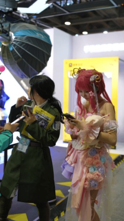 Xiton_TM's tweet photo. Just hit the best comic con of the year! Met amazing cosplayers, scored limited merch and already planning next year’s trip https://t.co/mu4oUjua6A