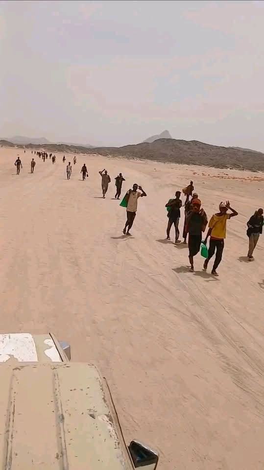 ArabicEthiopia's tweet photo. 🔴 #إثيوبيا : #تقارير السودان ينزف وتُنتهك سيادته، الطيران المصري يشنّ هجومًا داخل الأراضي السودانية استهدف مناطق التعدين الأهلي بجبل العيقاد، في مشهدٍ مأساوي أسفر عن سقوط عشرات القتلى والجرحى والمفقودين. 🇪🇹🇪🇹🇪🇹 https://t.co/qK7KNYWVRA