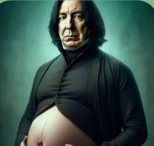 Pregnant Severus Snape of 🪒🍽️TWT tweet media