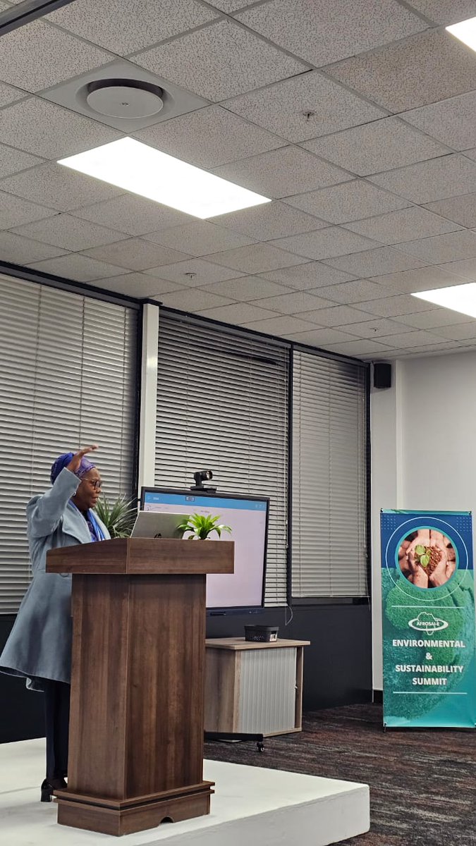 SADCOPAC2003's tweet photo. Hon. Machabana Letsie delivered a powerful message of solidarity at the #AFROSAIE Summit today. SADCOPAC remains grateful for AFROSAI-E’s unwavering support since our founding. We are committed to joint advocacy on the Model Public Audit Act & tackling #ClimateFinance accountability. 🤝