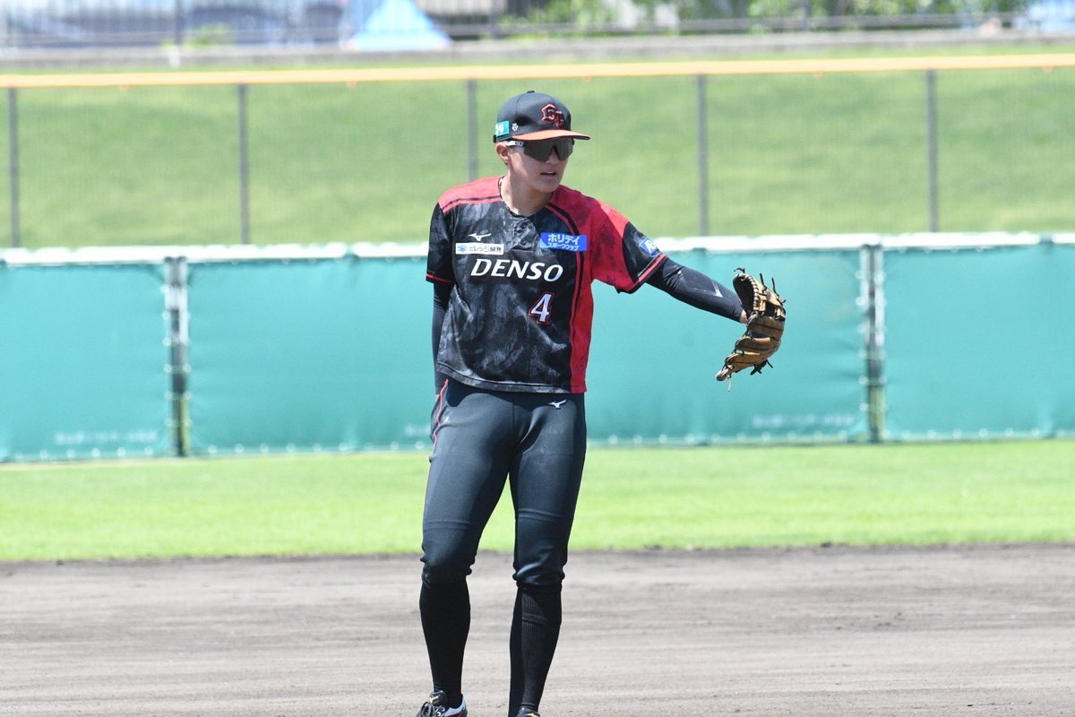BP_DENSO's tweet photo. 🦄📷🌼 ブラペガ写真集 🦄📷💗

JDリーグ第9節高岡ラウンド❣️

宮下監督ゆかりの地"高岡"で試合ができ
来場された多くの皆様からパワーを頂きました🔥 
そして、新ユニホームのお披露目もしました👕✨
前半戦あと2試合‼️
持っている力を全て出し切ります🏇💨

#デンソーブライトペガサス
#GALLOP https://t.co/SgwnGzWSm5