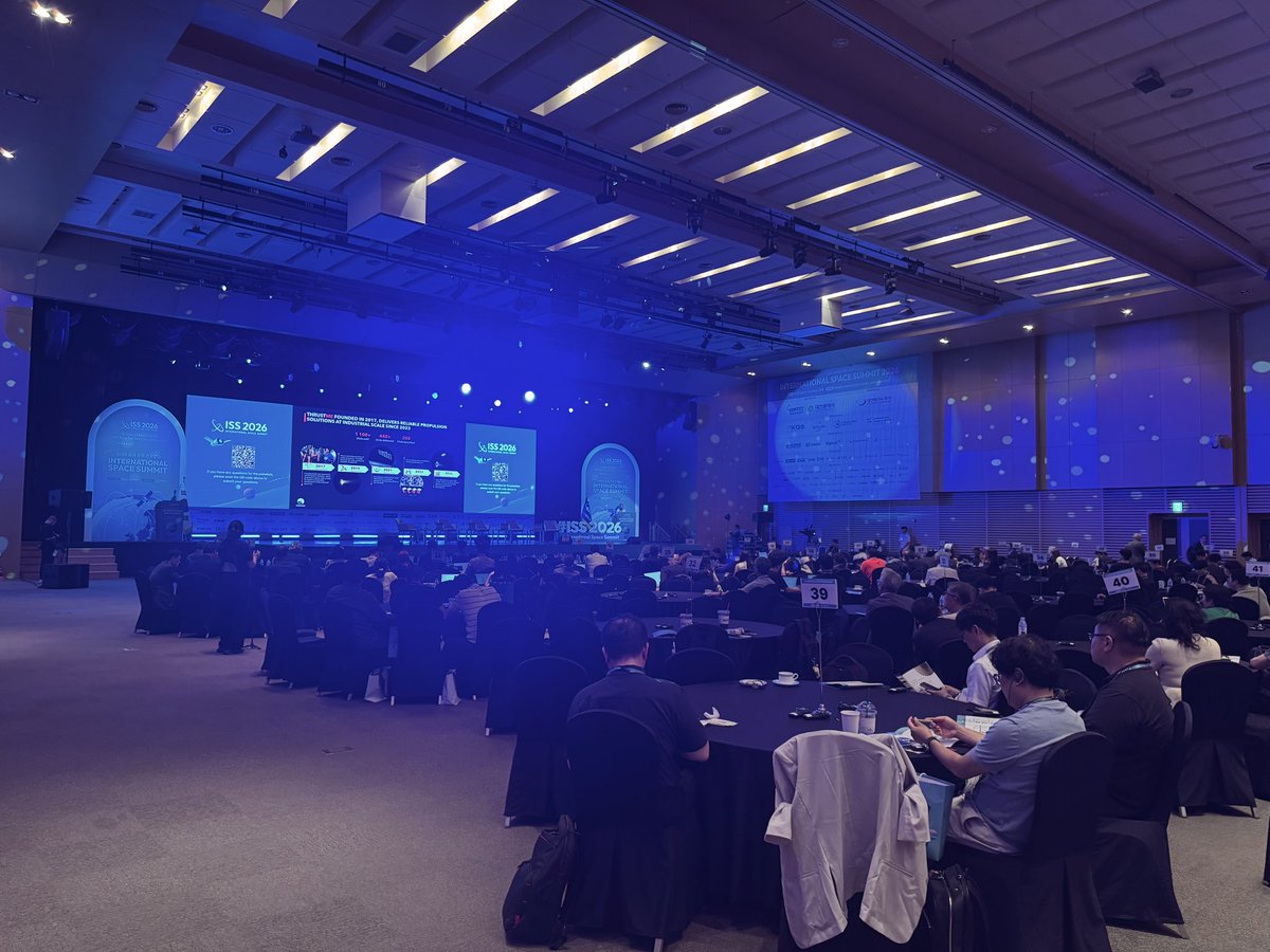 foresth915's tweet photo. 韓国最大の宇宙ビジネスイベントInternational Space Summitの光通信ステージのモデレーターでした!
ISS2026展示会場も去年の2倍になって韓国宇宙市場に世界が興味持ってる感じがする
#iss2026 #contec #fso #warpspace #lasercom https://t.co/xNNIJOoKQN