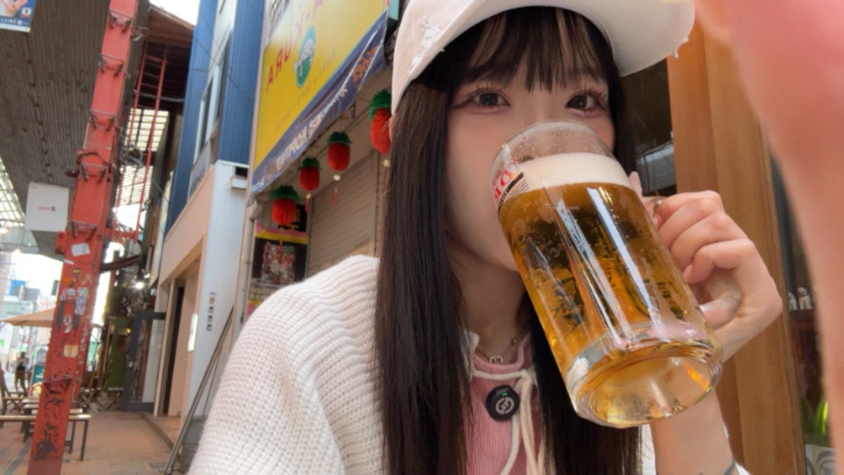 なち tweet media