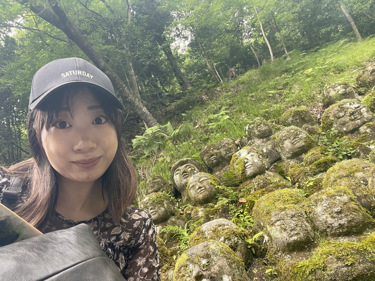 ranahouse's tweet photo. 京都の思い出【愛宕念仏寺】

千と千尋の世界に渡れそうな不思議な空間と、山間だったので自然も多くマイナスイオンに癒されました。

◯のぞみ◯ https://t.co/RGn1g3VByZ
