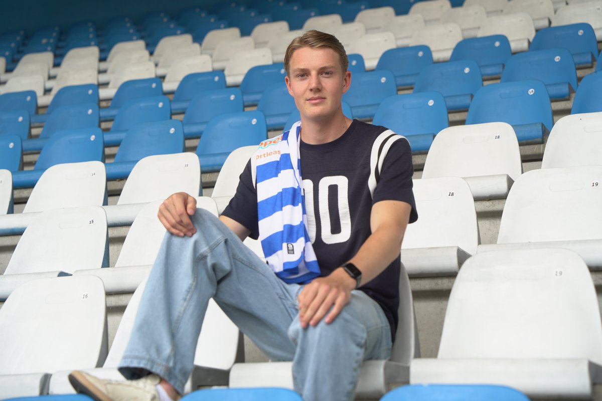 DeGraafschap's tweet photo. De Graafschap versterkt zich met verdediger Gijs Bolk!

De 21-jarige centrale verdediger komt transfervrij over en tekent een contract voor twee seizoenen met een optie voor nog een jaar.

Goed dat je er bent, Gijs! Succes en D'RAN! 💙🤍

https://t.co/Mnj5D1xukr

#SamenDRAN #VeurAltied #AchterhoekseTrots