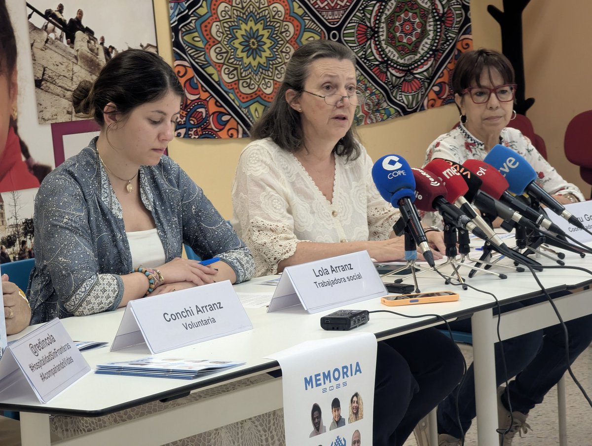 esRadio_Vall's tweet photo. 📍En a Fundación @redincola presenta su Memoria 2025 

🔹 Atendió a 7.443 personas vulnerables en #CyL 

🤝 El 56% acudió por primera vez en busca de oportunidades.

📈 El 80% de los participantes de sus itinerarios de empleo ya trabaja, con 265 accesos al empleo logrados. https://t.co/z0u3if6e5a