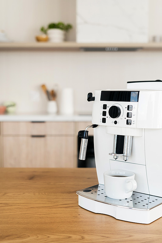 steampacker's tweet photo. Tried AI-powered personalized coffee brewing today—my daily brew finally tastes like it’s made just for me! No more guesswork, just perfect flavor every morning https://t.co/fmLavUoPXC