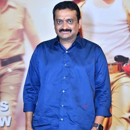 KashyapSuraaj's tweet photo. నీ లాంటి fan ప్రతీ hero కి ఉండాలి ❤️

@ganeshbandla https://t.co/6XiBdFpe2W