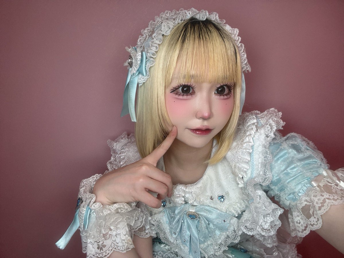 amano__s2's tweet photo. 理想の可愛い自分になりたいの
 #いいね返し  #自撮り界隈  #コンカフェ嬢 https://t.co/xFmpMvWlQI
