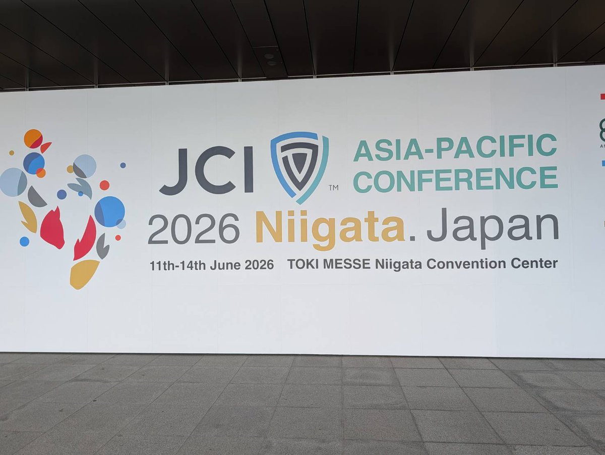 qst_exe's tweet photo. 2026 JCI ASPAC 新潟、初参加してきました。
全日程の参加は叶わずでしたが、ExpoブースでXRの最新知見をしっかり吸収。限られた時間の中でも十分な刺激になりました。
得たものは近日開催のVR・メタバース体験会に全力で反映する予定なので、お楽しみに!
#ASPAC #JCI https://t.co/M52iUiE12Z