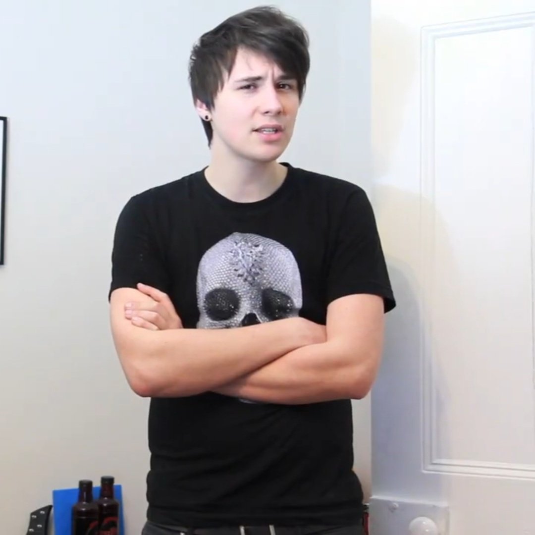 scythe_reap's tweet photo. How.

This phandom is a fucking prison https://t.co/GebXGDJpYD