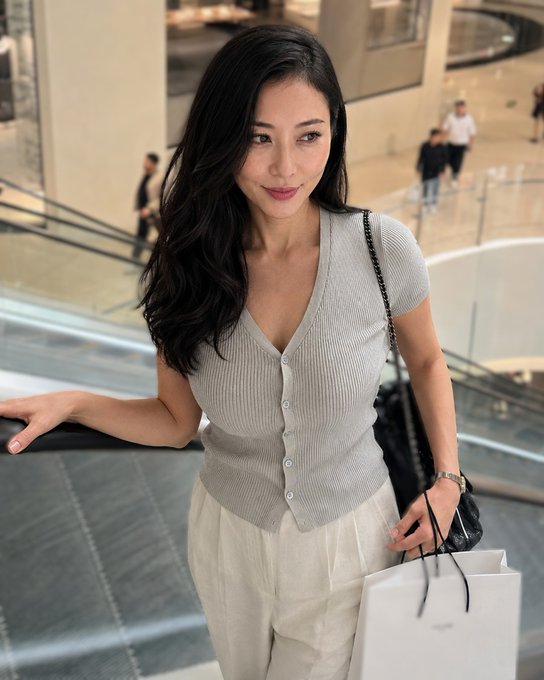 ゆみこ tweet media