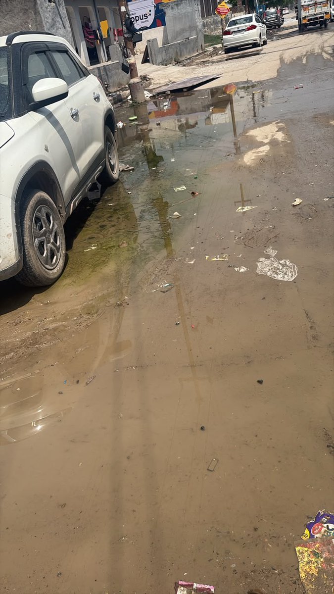 rdas063's tweet photo. #Clean_India initiative by @OfficialGNIDA 

Nice

@myogiadityanath @myogioffice @CMOfficeUP https://t.co/UBASKHJyv2