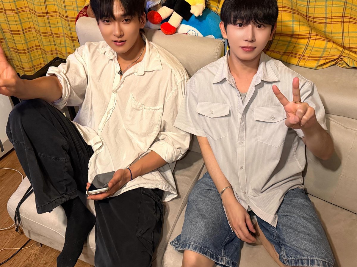 tackymaa's tweet photo. 이것 뭐예요 https://t.co/YRCmkNrQcz
