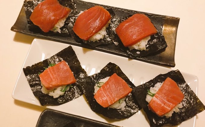 マグロの手巻き寿司