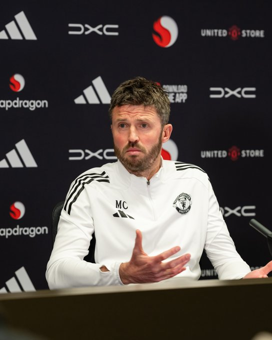 UtdDistrict's tweet photo. 🚨🎙️ | Michael Carrick:

"It's ESSENTIAL to have a strong midfield and a strong spine on top of that.

"We're certainly conscious of that..." [@UWSmag] https://t.co/JjV8VBkOt6