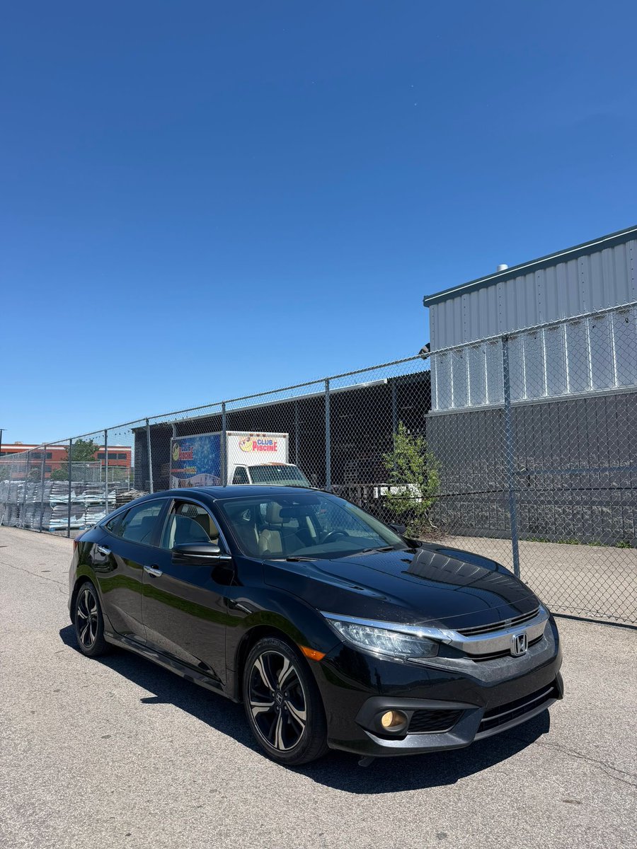 TraderBenDave's tweet photo. 2017 Honda Civic Touring 
Make an offer https://t.co/VubuE77hzF