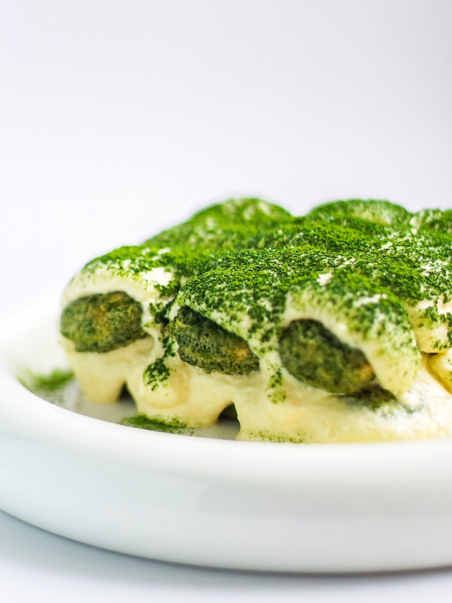 AyaBeilschmidt's tweet photo. Try this creamy Japanese matcha tiramisu—unique twist on classic Italian dessert, rich matcha flavor with smooth mascarpone! https://t.co/DLOhzxj8UX