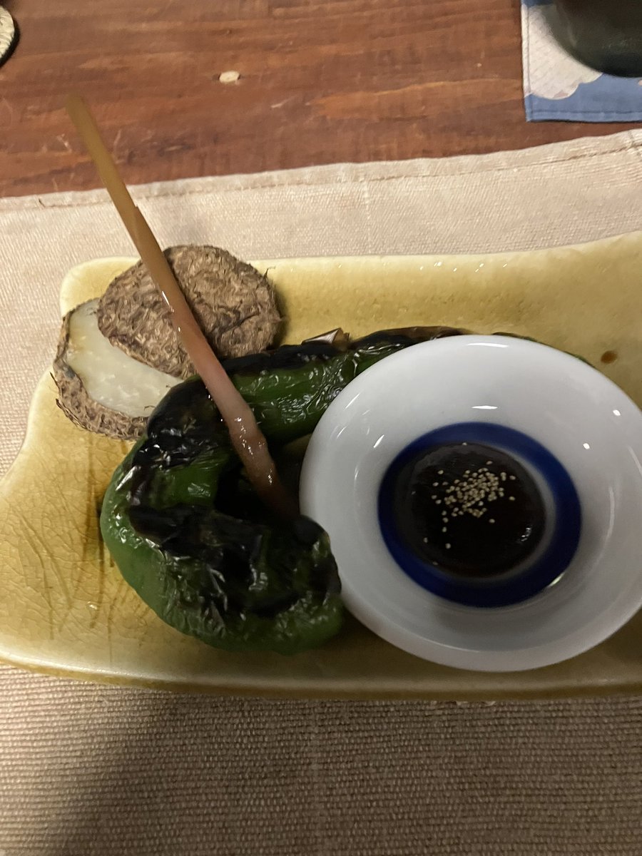 snapperchan's tweet photo. きねかつぎと万願寺焼きとはじかみ自家製とかすげえ… https://t.co/luSuAjHHA9