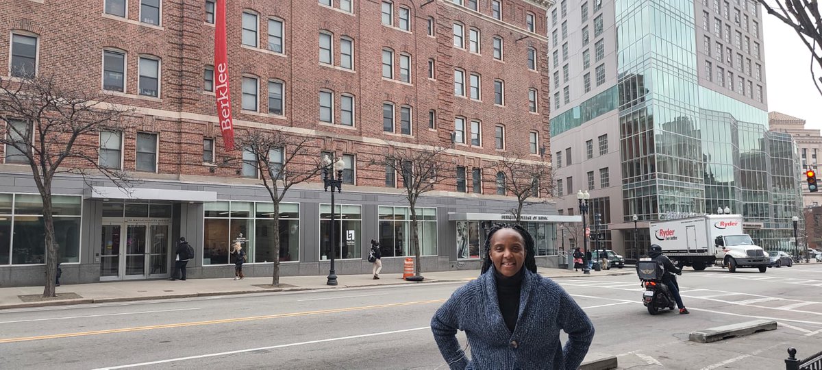 ViolaKaruri's tweet photo. The best things in life aren't things, they're memories.
What a pleasure it was, recently, to visit my Alma Mater and reminisce on years past!
 I truly don’t miss the cold though!
#berkleealumni 
#berkleecollegeofmusic 
#berklee https://t.co/9qTPt5jRsS