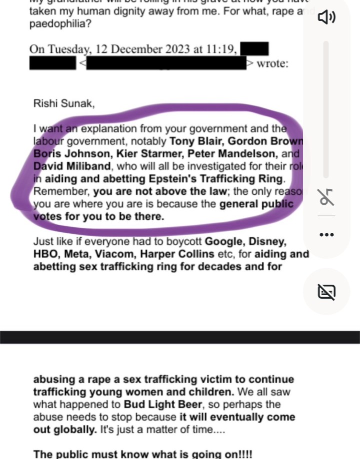 PaulStillgoing's tweet photo. @BasilTheGreat @rapeganginquiry Starmer has been cited in the Epstein Files!
With his henchmen - Mandelson, Blair etc 

Starmer, Epstein, and Mandelson are members of Rockefellers' The Trilateral Commission ! https://t.co/CwORIZnSzc