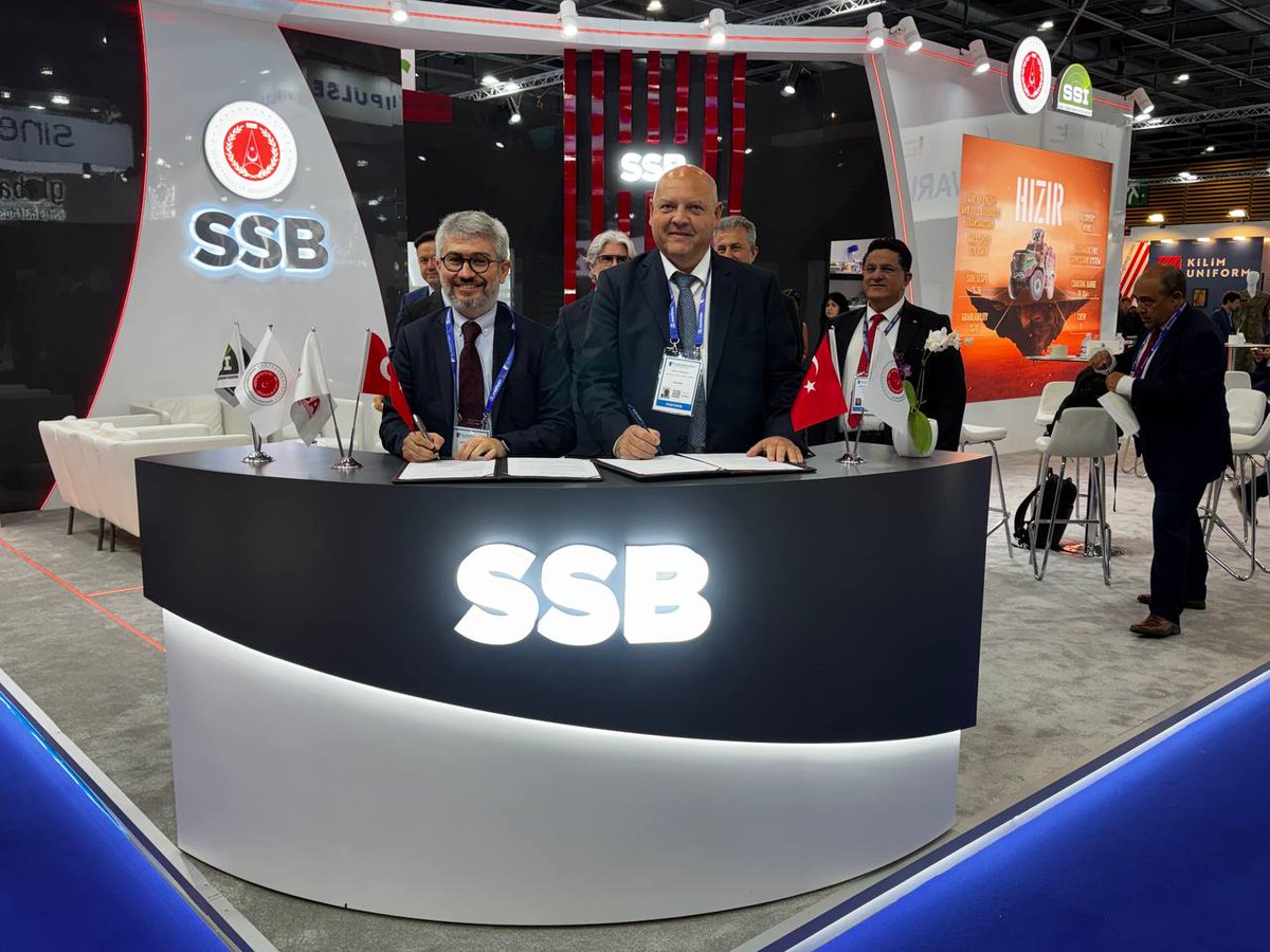 defensehere_tr's tweet photo. 📌IDA Türkiye – Savunma ve Havacılıkta Endüstriyel İş Birliği Günleri yurt dışına taşınıyor.

📌Etkinlik 2027 yılının Eylül ayı sonunda İspanya’nın Valencia kentinde düzenlenecek.

🔗https://t.co/1lNbe3s0uy https://t.co/5qa4o1XAIC