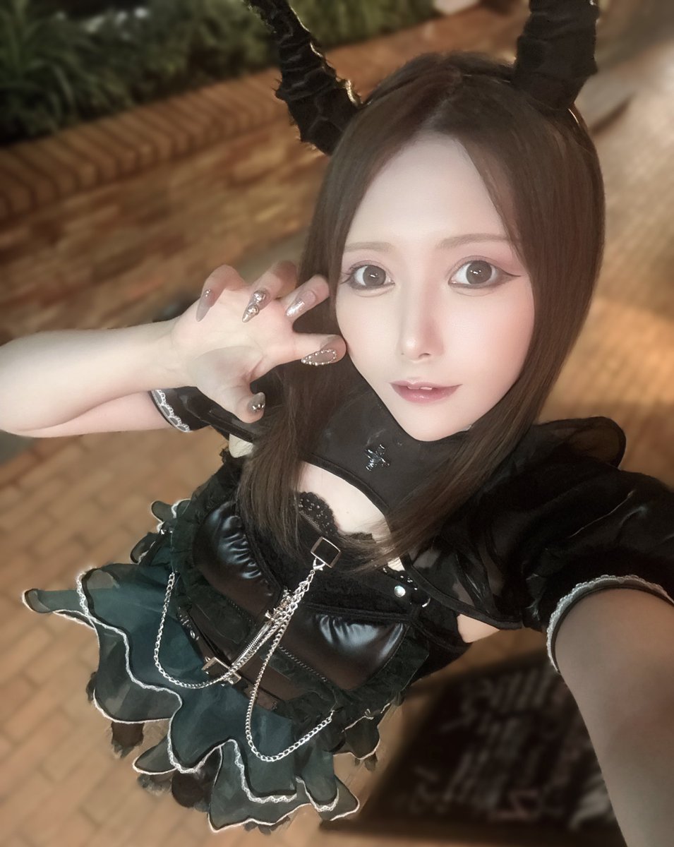 Luna_okub0's tweet photo. ∔ 本日の礼拝 ∔

🐉ナツメ1日復活DAY❕🐉

🐉ナツメ・M・ドラコニア
@22md_00 18-23

🐉アヤマル・S・アンダーテイカー
@marukunaiyo_ 18-23

🐉アマネ・S・ケルベロス
@inudoggy_ 19-23

今宵も迷える子羊様のお越しをお待ちしております❤︎
#コンカフェ #コンセプトカフェ https://t.co/pcRZ34rbfb