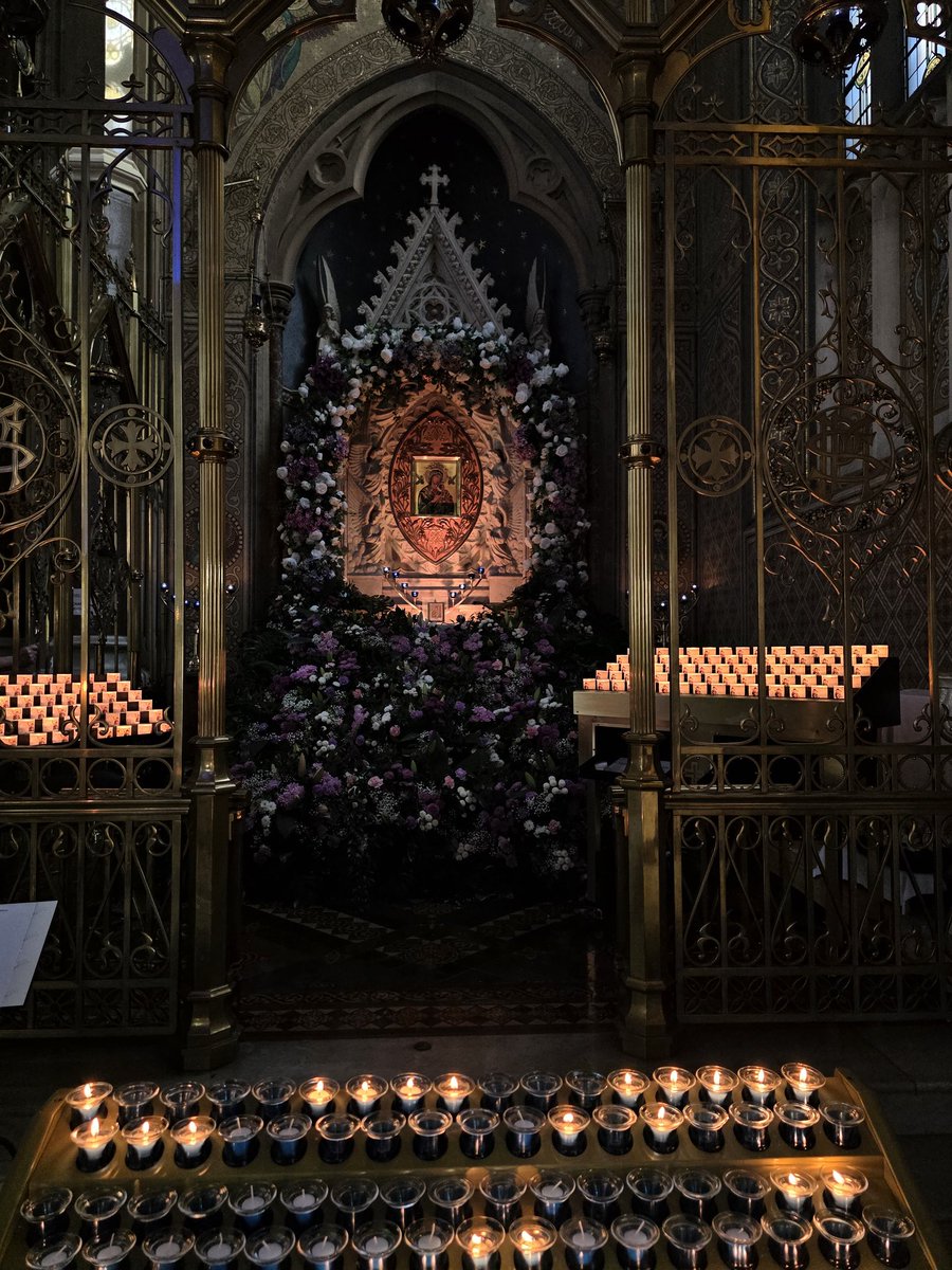 gerrobo's tweet photo. #ClonardNovena Day 1. #MakeHerKnown
#CalledandSent https://t.co/Ov2Id5qiID