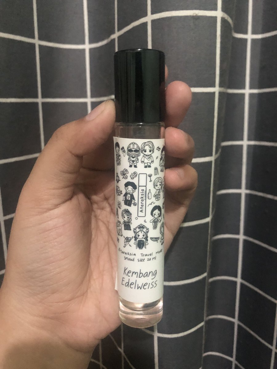 satongru's tweet photo. @0121PRlV @gebibai62699 sold dua2nya kak. ada ataraksia yg kembang edelweiss https://t.co/KFqTNXsSbI
