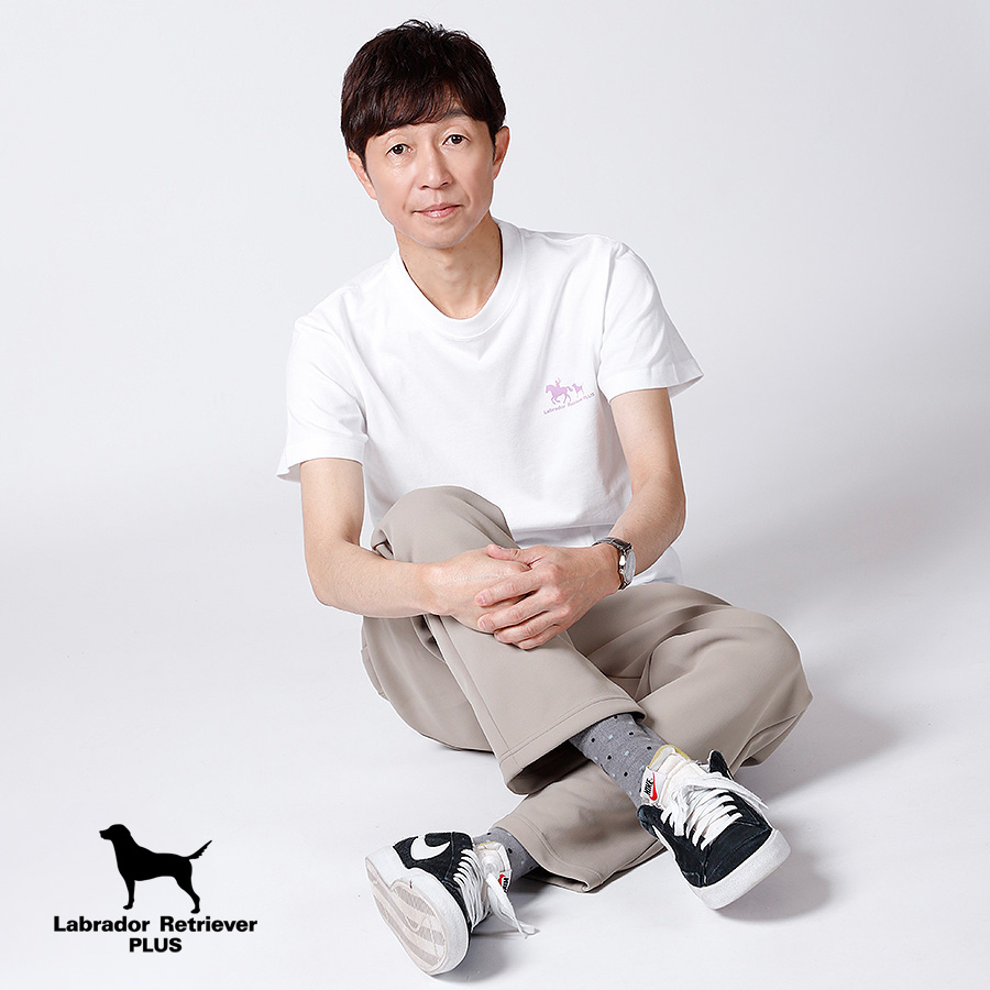 udgcoltd's tweet photo. 🐾 #LabradorRetrieverPLUS × #武豊 🐾
大好評予約受付中⭐️
オススメの半袖Tシャツは軽やかな着心地と柔らかな肌触りが魅力で
暑い季節でもストレスフリーに着用できます🌴
詳細・ご購入はコチラ👇
https://t.co/dCDZ1otcH2
#LabradorRetriever #ラブラドールレトリバープラス #ラブラドールレトリバー