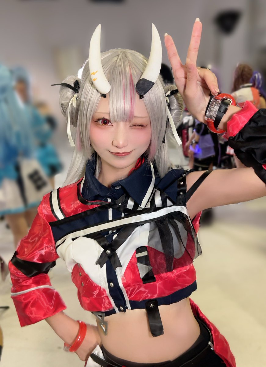 Chinetttu's tweet photo. カラーライズ衣装❤️😈 https://t.co/ihdS5Yx4bF