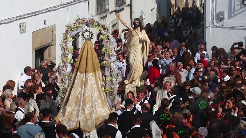 extremadura_tur's tweet photo. ¡La Matanza Losareña, Valdelacalzada en Flor y el Domingo de los Tiros de Zarza la Mayor, declaradas Fiestas de Interés Turístico de #Extremadura! ¡Enhorabuena!

📰 https://t.co/Kz83byESju https://t.co/0ReBpuF96c