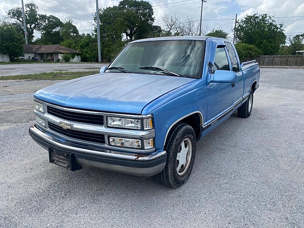 DixieAutos's tweet photo. 1997 Chevrolet CK 1500 Series $3,995 https://t.co/PcWiCCudoh