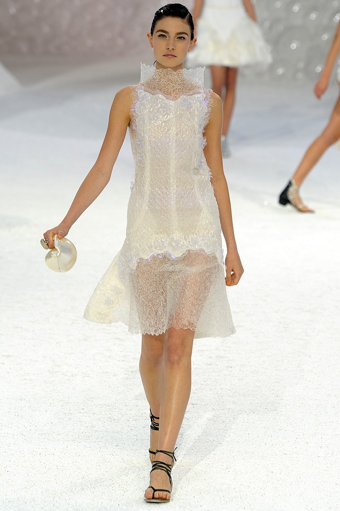 angieetc's tweet photo. chanel spring summer 2012 ready to wear By Karl Lagerfeld https://t.co/nnQvEMFVnD
