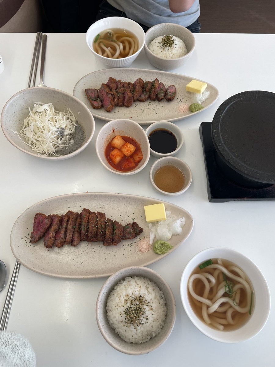 푸푸 tweet media