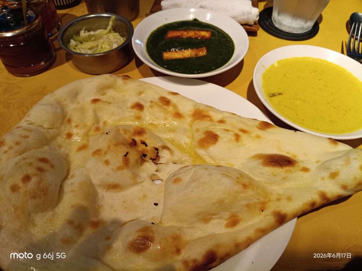 deredere001's tweet photo. #会社の楽しみはランチだけ👻
#麴町ランチ
#AJANTA
#二種類のカレーランチ
#エビカレー
#バラックパニール https://t.co/i9ww7XwKbz