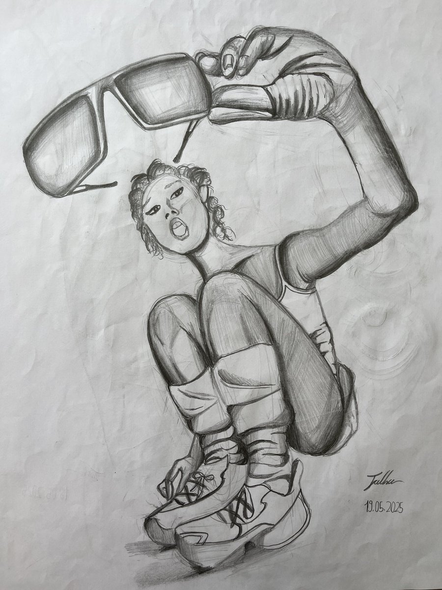 TalhaTuranArt's tweet photo. Perspektif ile çizim 🕶️

#art #drawingㅤㅤ https://t.co/wXy6oOziMl