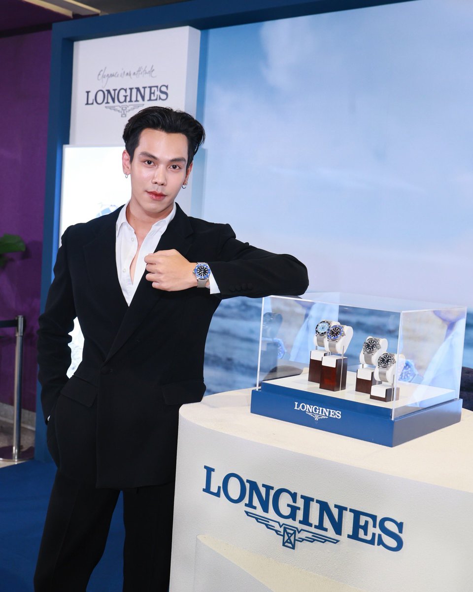 TREPORAPATFC's tweet photo. [tatlerth]

LONGINES (@longines) เผยโฉมป๊อปอัพสโตร์ลุคใหม่ “Longines HydroConquest New Pop-up Store at Central World”

🖇️ https://t.co/yAK54AC6BW

TRE AT LONGINES CTW 
#LonginesTHxTRE 
#LonginesThailand 
#EleganceisanAttitude #LonginesHydroConquest https://t.co/NwYerlpHTK