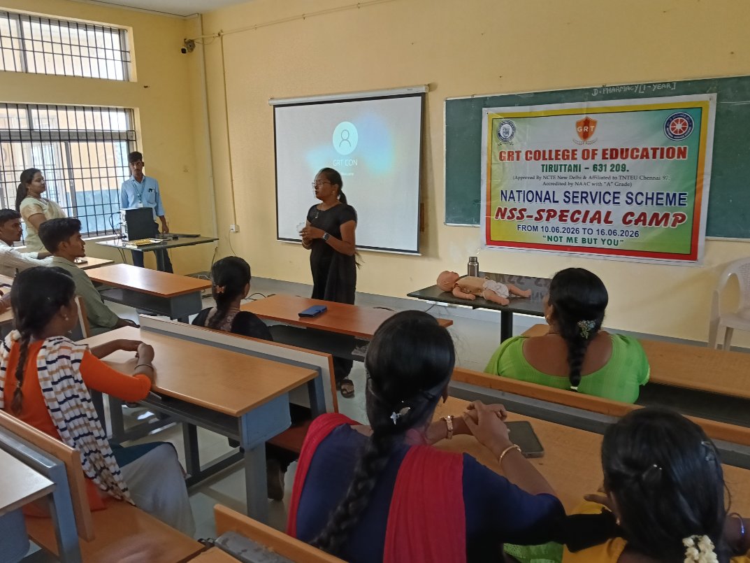 NSSGRT1TVLR's tweet photo. As part of the NSS Special Camp on 13.06.2026 (AN Session), GRT COE, Tiruttani organized a First-Aid Training Programme for NSS volunteers. #NSSSpecialCamp2026 #FirstAidTraining #NSSVolunteers #SkillDevelopment #HealthcareAwareness #ServiceToSociety #GRTCOE #NSSIndia #NotMeButYou https://t.co/PmYrCZnvhh