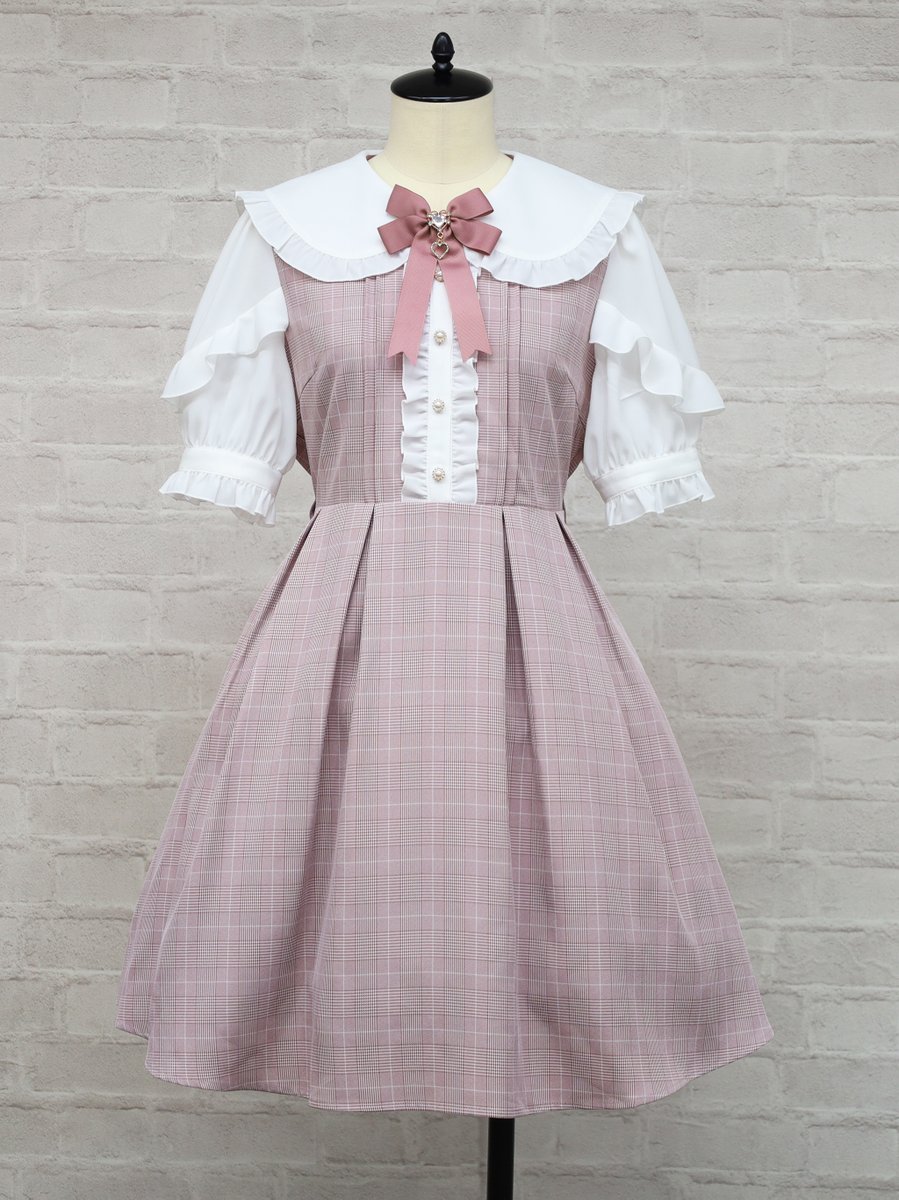 _Amavel_'s tweet photo. ♥Coming soon Item♥Part1
＊ハートチェック切り替えワンピース(近日販売予定)
Color：サックス、ブラック、オレンジ、ピンク
Price：￥12,650(税込）→SALE￥9,955(税込）
お問い合わせは各SHOPまでお願いします!  #amavel #アマベル #ガーリー #ワンピース #チェック柄 #量産型 #甘系 #双子コーデ https://t.co/qFjjkv5H6u