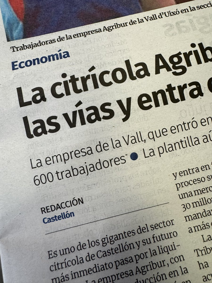 CPecsa's tweet photo. La "huelga" de firmas llega hoy a la edición en papel de @epmediterraneo. La gran mayoría de los artículos elaborados en Castellón aparecen firmados como Redacción. Pedimos disculpas a nuestros lectores. Por un convenio justo. #CuidemosMediterráneo https://t.co/FTAIVvIICF