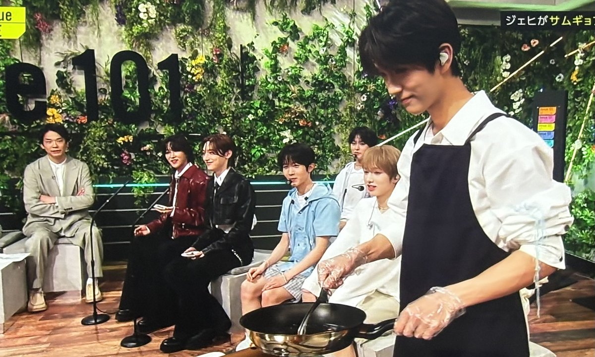 daeng2_luv's tweet photo. 一生サムギョプサル焼いてくれるんだ https://t.co/oqrnC6BY1N