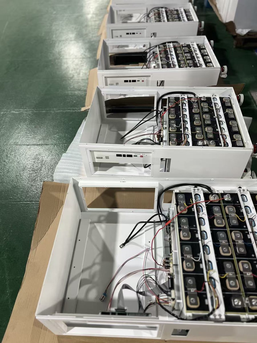 JustBattery88's tweet photo. 🔋 Behind every reliable #battery is a process built on precision and attention to detail.

From assembly to inspection, every step ensures steady quality and stable performance.
Trusted power is built long before delivery.
 #BatteryManufacturing #JUSTBattery #LiFePO4 #JUSTENERGY https://t.co/YoYEwUDBly