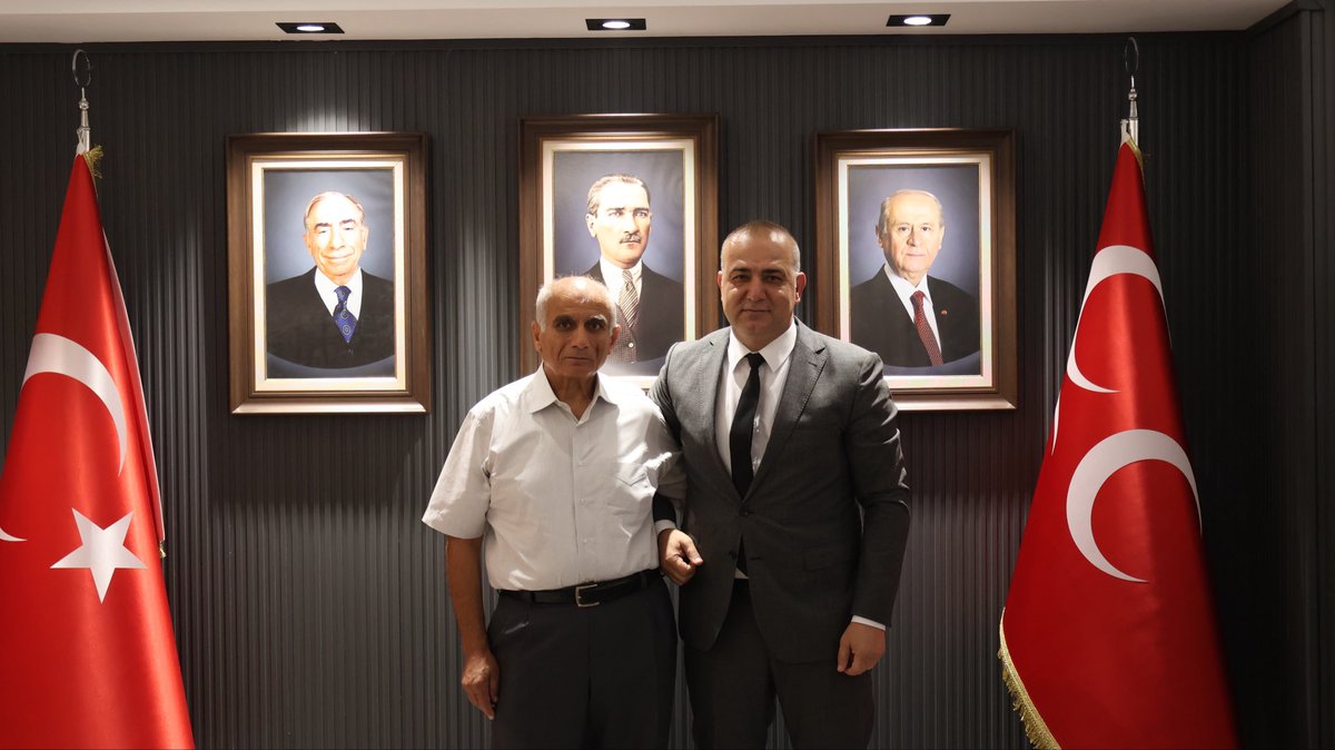 01_mhp's tweet photo. İl Başkanımız Sayın Hakan Yıldırım’ı Hanifi Baysal’ın ziyaret etmesinden büyük memnuniyet duyduk.
Nazik ziyaretleri, samimi sohbetleri ve hoş muhabbetleri için kendilerine teşekkür ediyoruz.
#mhp #hakanyıldırım #mhpadana #adana https://t.co/Qg7mO4gPW5