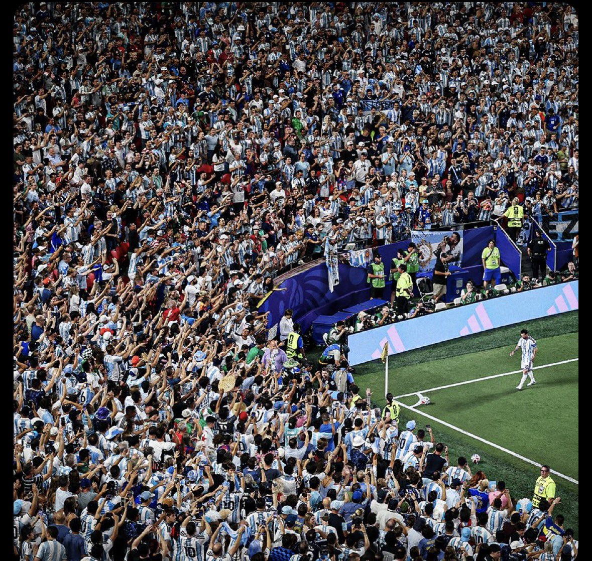 akaaprosper's tweet photo. June 2026, He’s still the best in the World🥹 https://t.co/dQFjnc73wB
