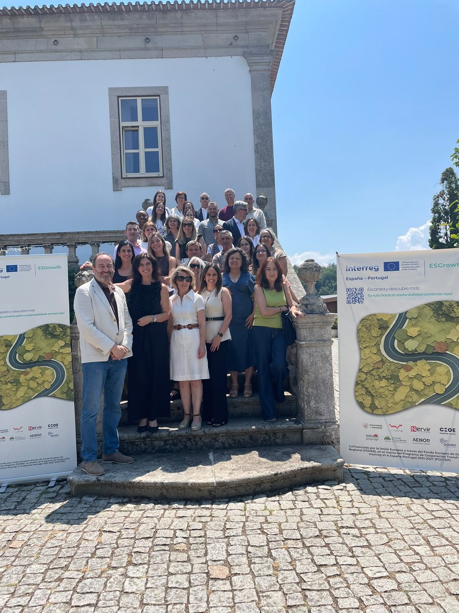 ceoe_cyl's tweet photo. 📍@CEOE_cyl participa hoy en Vila Real (Portugal), como socio del proyecto #ESGrowth, en una jornada para impulsar que pymes y microempresas puedan acreditar su alineamiento con los principios de sostenibilidad, medio ambiente y gobernanza. 🌱🤝
🇪🇺 Proyecto cofinanciado por la Unión Europea a través del programa Interreg #POCTEP.
#ESG #PYMES #InterregPOCTEP