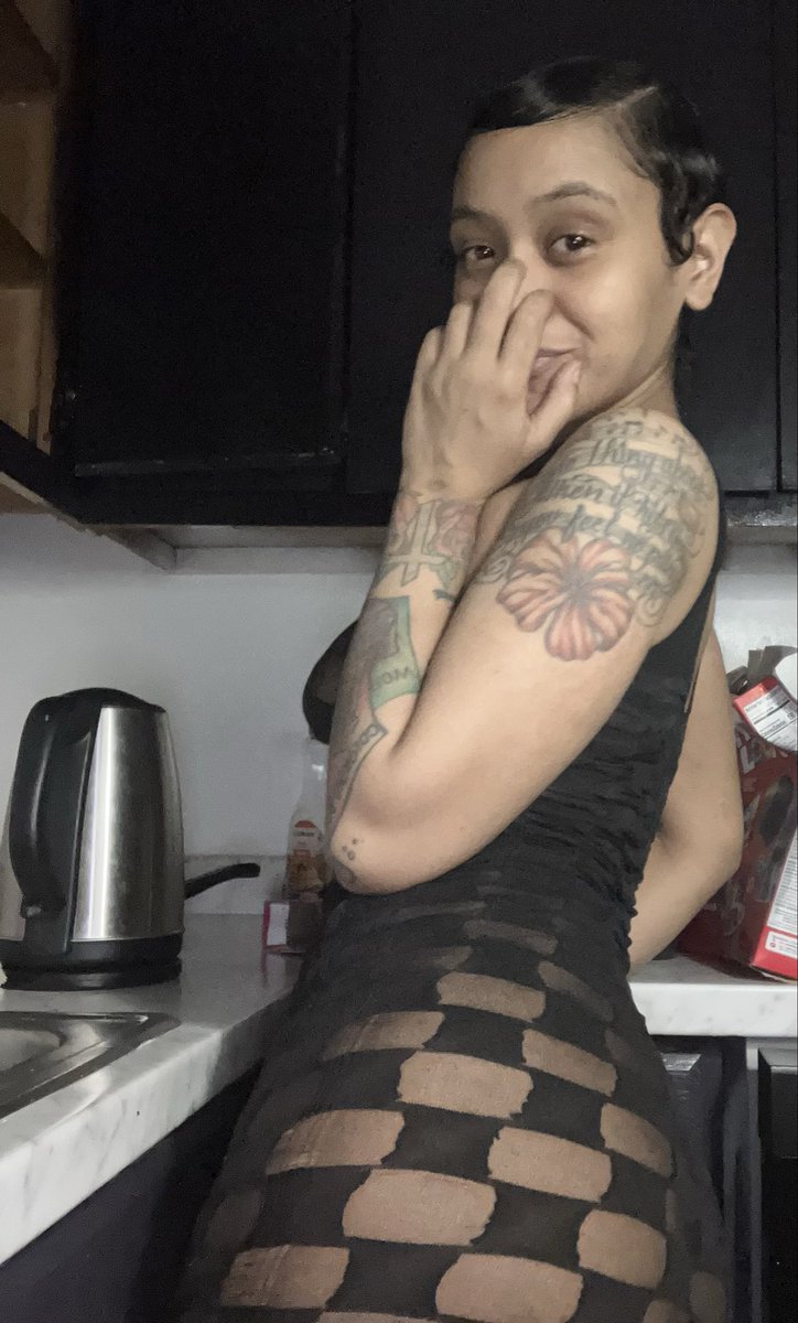 drippinBellaRed's tweet photo. Birthday behavior 🥰🥰🙈 

Talk nice to me and bless me so I can bless you 💦💦💦🍑 

#contentcreator #gemini #sports  #fypシ゚viral  #share #northcarolina https://t.co/IGpenloLcv